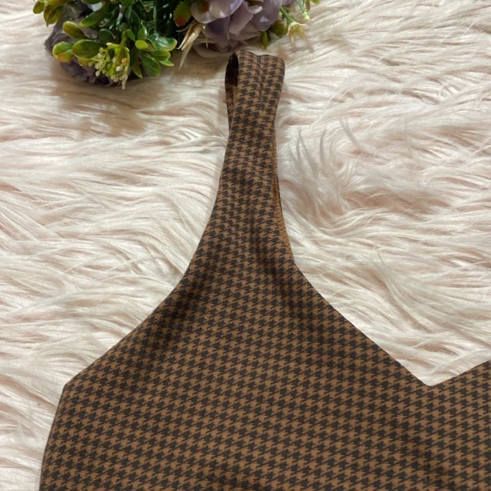 NWT OFFLINE by Aerie Mini Houndstooth V Neck Long Sports Bra sz XS